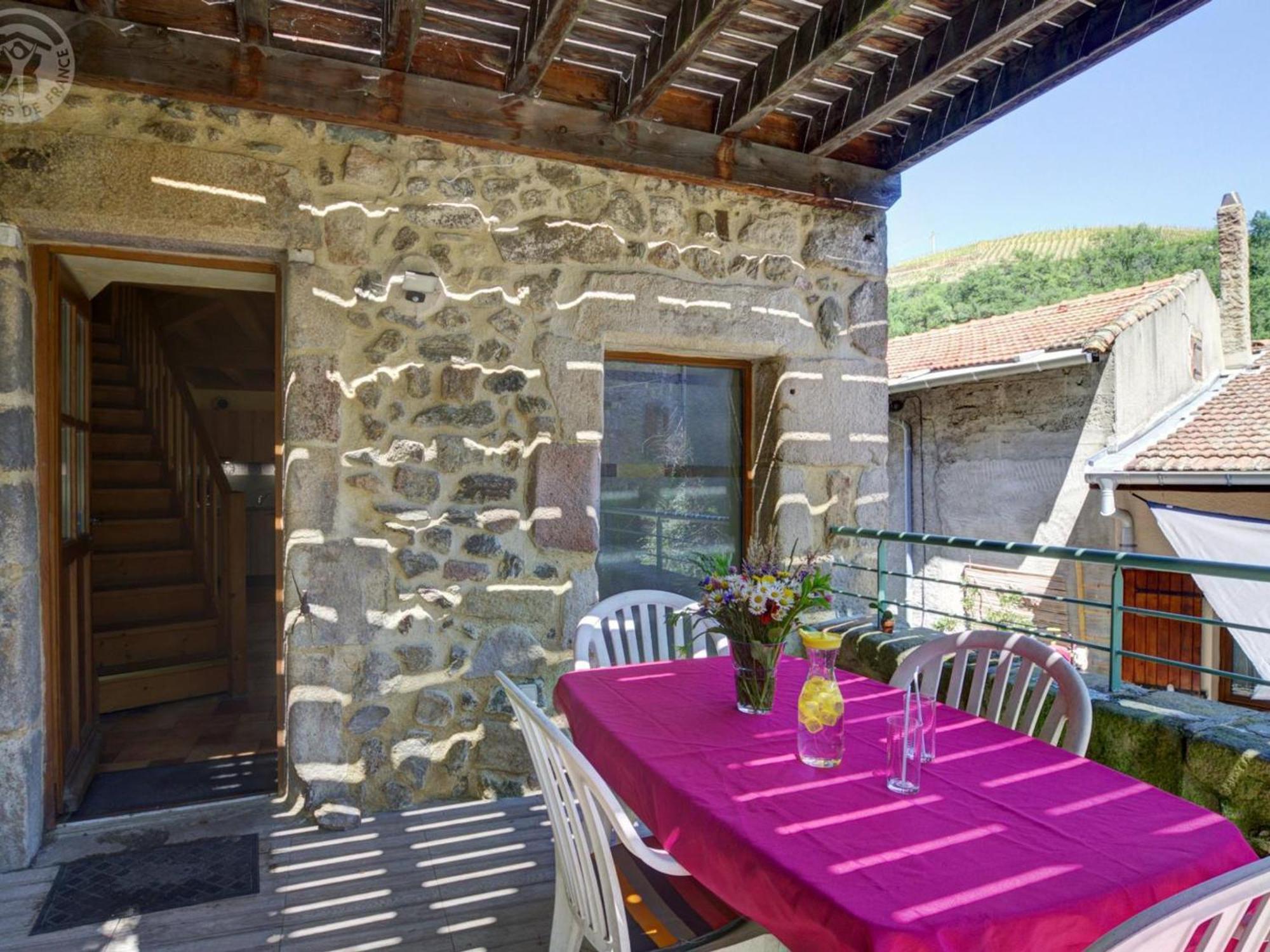 Gite De Charme Avec 2 Terrasses, Au Coeur Du Parc Du Pilat, Confortable Et Equipe - Fr-1-496-40 Malleval Luaran gambar
