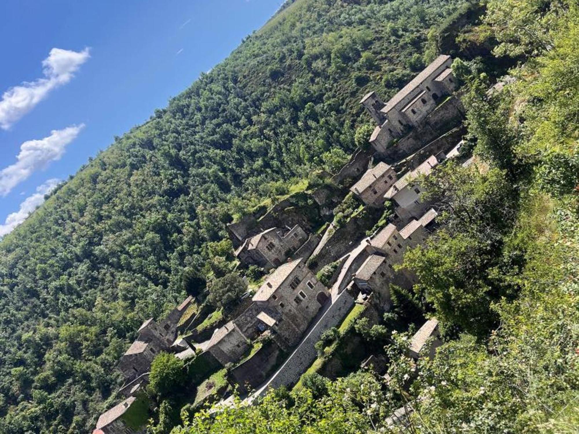 Gite De Charme Avec 2 Terrasses, Au Coeur Du Parc Du Pilat, Confortable Et Equipe - Fr-1-496-40 Malleval Luaran gambar
